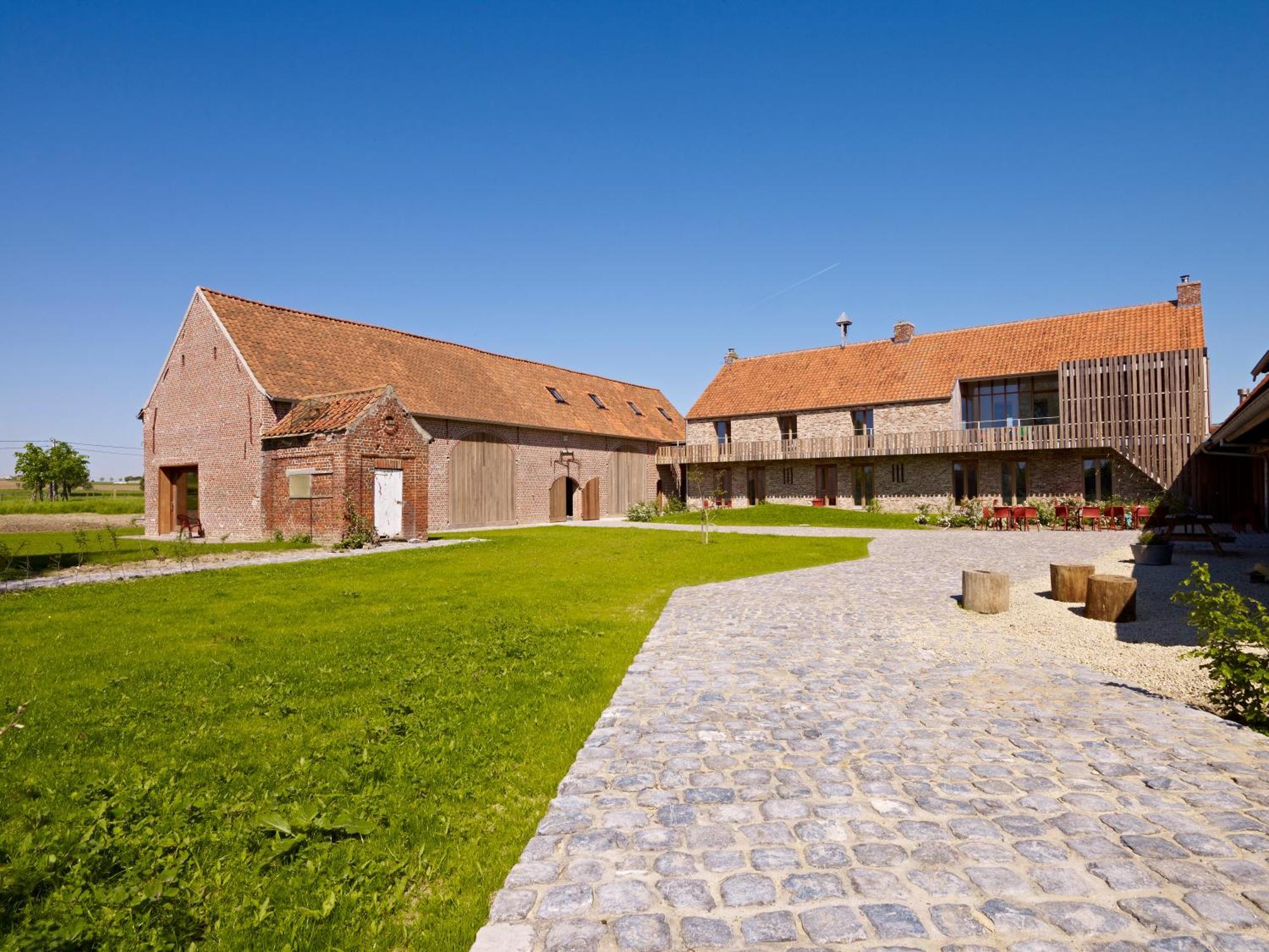 B&B De Deugdzonde Sint-Denijs ภายนอก รูปภาพ